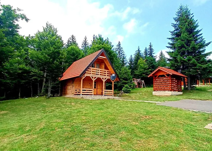 Brvnara Planinski Raj بيت للعطل